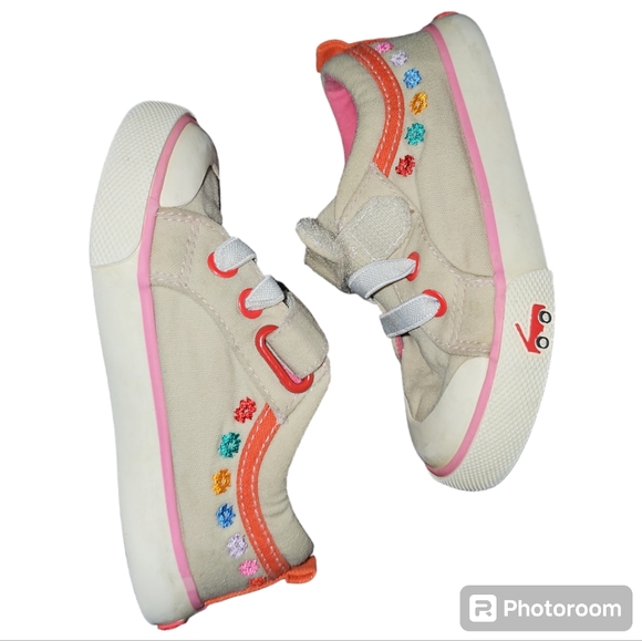 See Kai Run floral Velcro wide toe box sneaker Shoes for toddler girls - Picture 4 of 8